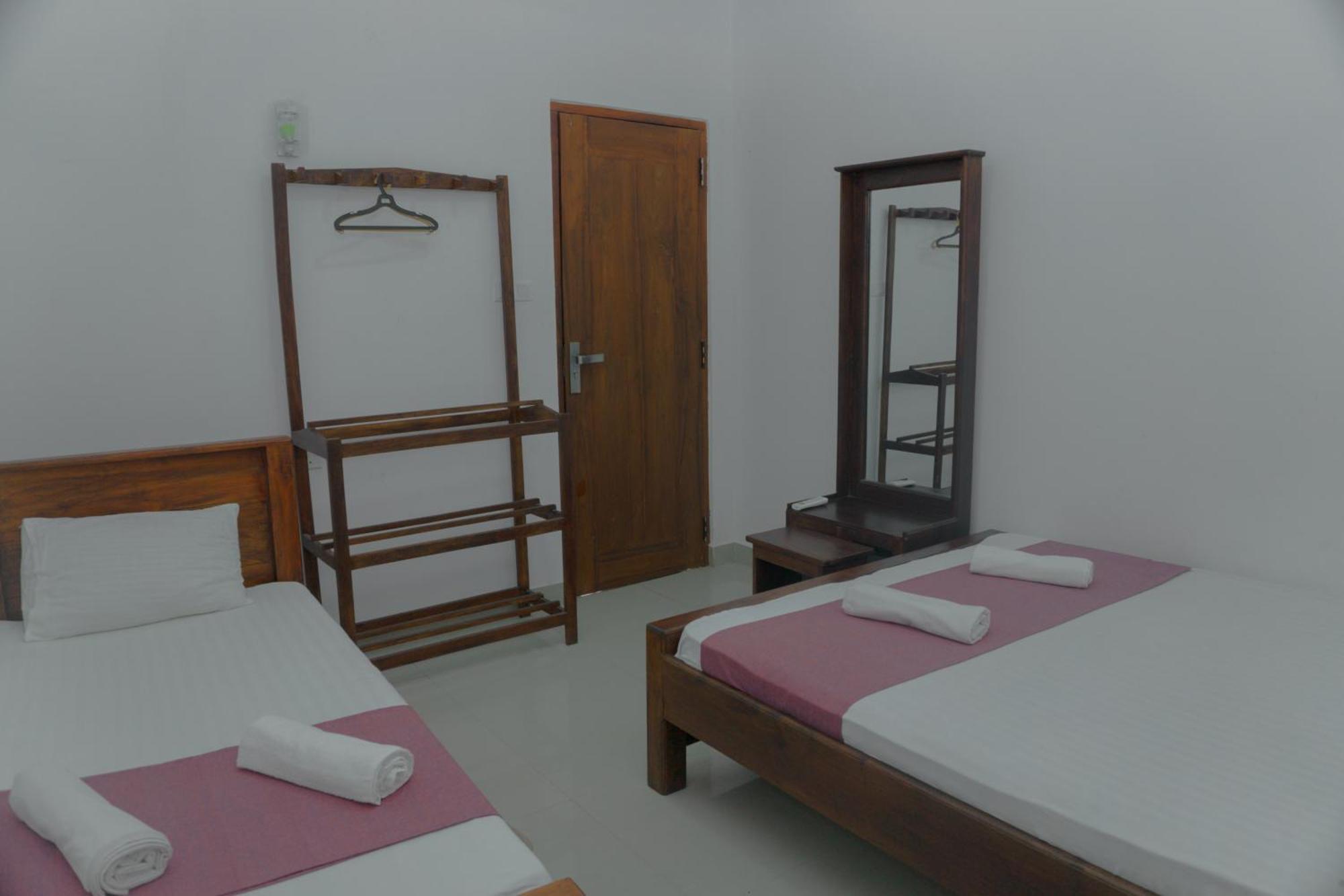 Wilpattu Restaurant & Guest House Pahala Maragahawewa Екстер'єр фото